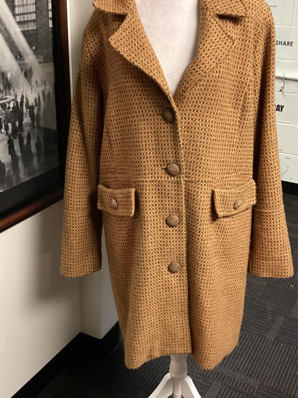 MERONA vintage coat, full length absolutely gorgeous size XXL made in Vietnam